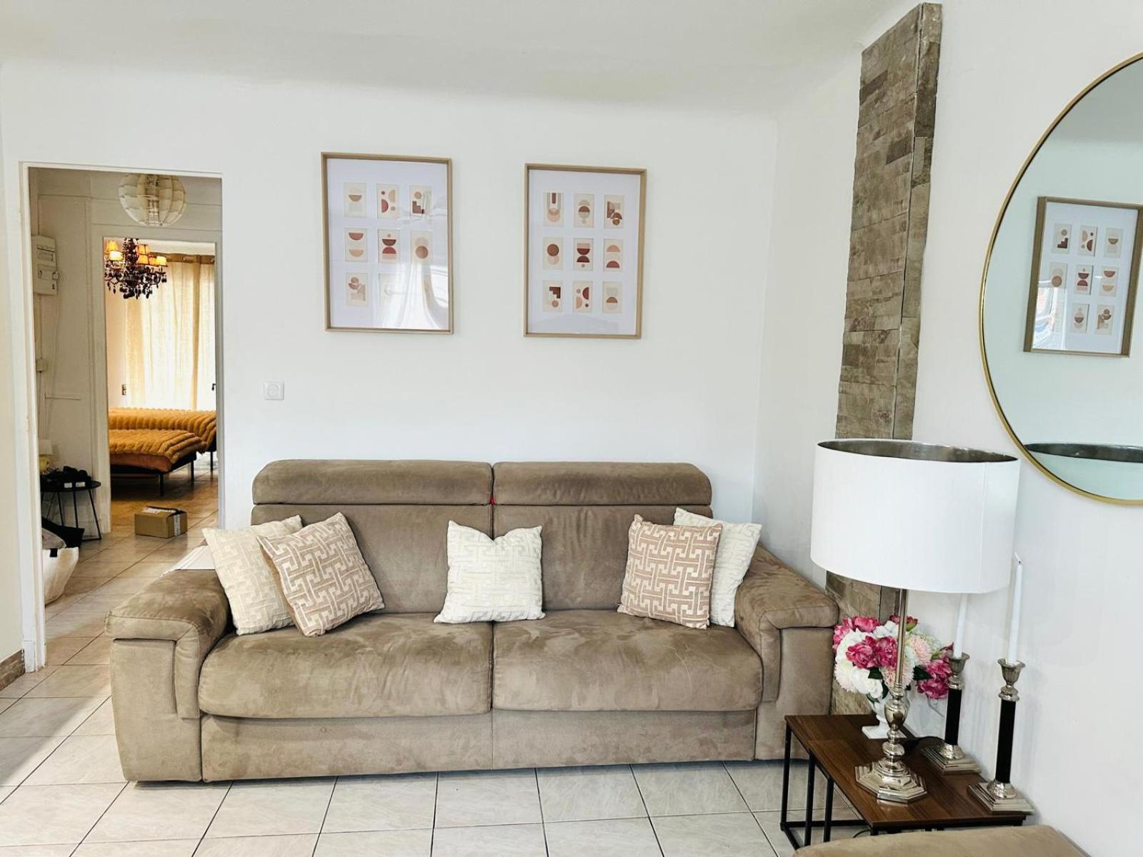 Apartamento Centre-ville, 2 Bedrooms 6 Pers, Climatisation Antibes